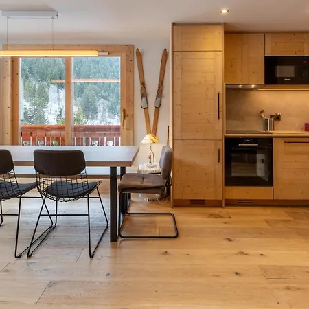 Apartament Grand Duc 8 *